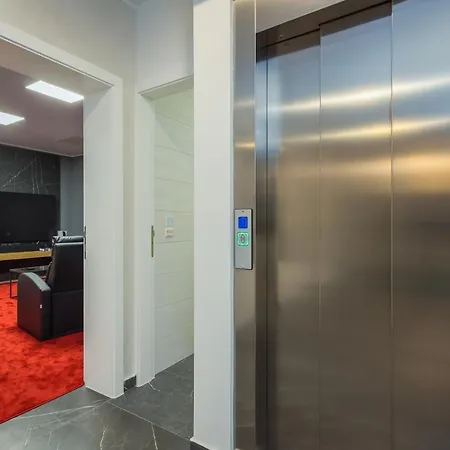 Three Elements Villas - Villa Titanium Vilă *